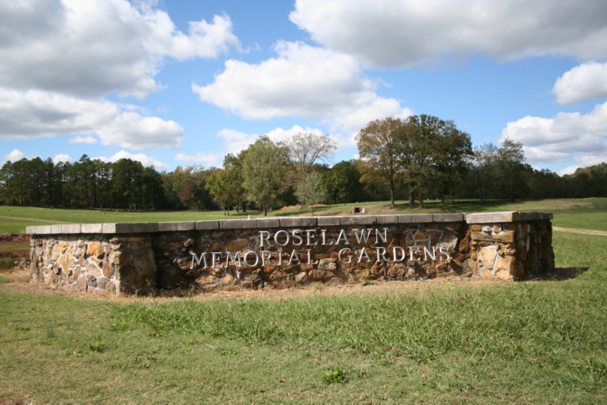 Roselawn Memorial Gardens